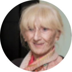 Dña. Alvine Roes Meunier